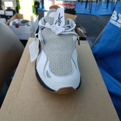 Reebok Shoe