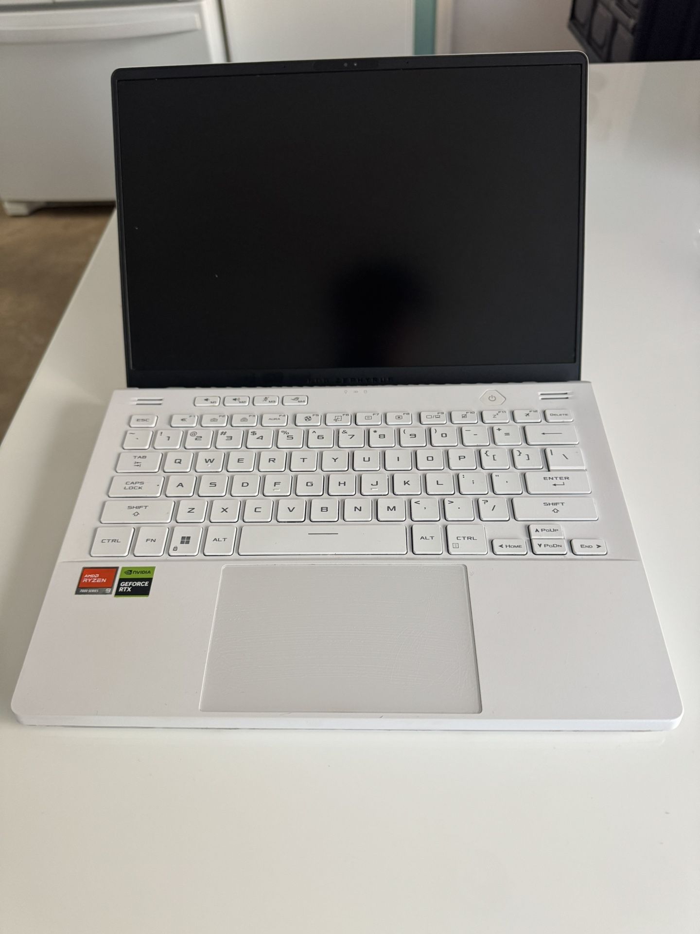 ASUS Zephyrus ROG G14 (2023)