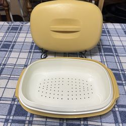 Vintage Tupperware Harvest Gold 3 Piece Steamer 