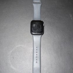 Apple Watch Series 4
