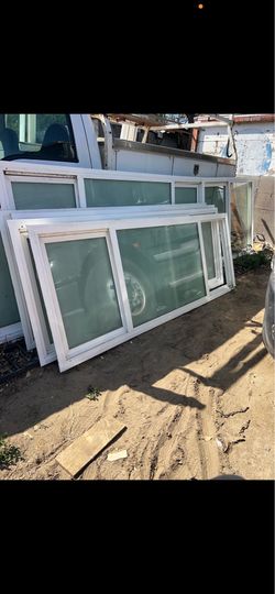 Vinyl double glass window