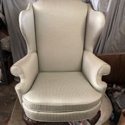thomasville wingback chair 
