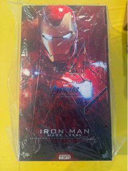 Avengers Endgame Iron Man Mark 85 (LXXXV) Hot Toy Collectible