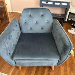 Living room Chair