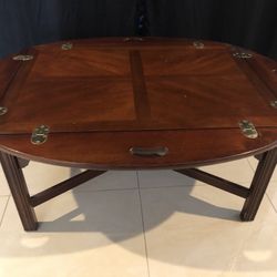 Coffee Table W/folding Sides/ends