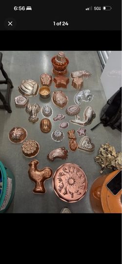 Large Vintage Lot of Vintage Copper Jello Molds