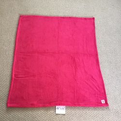 Cozy Pink Fleece Throw Blanket (45” x53”)