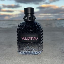 Valentino Born In Roma (intense) 