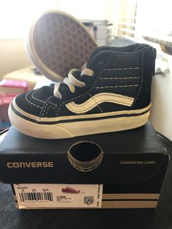 Toddler vans size 2