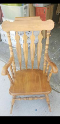 Rocking chair