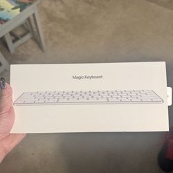 NIB Apple Magic Keyboard 