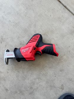 M12 Milwuakee hackzall reciprocating saw (Tool only)