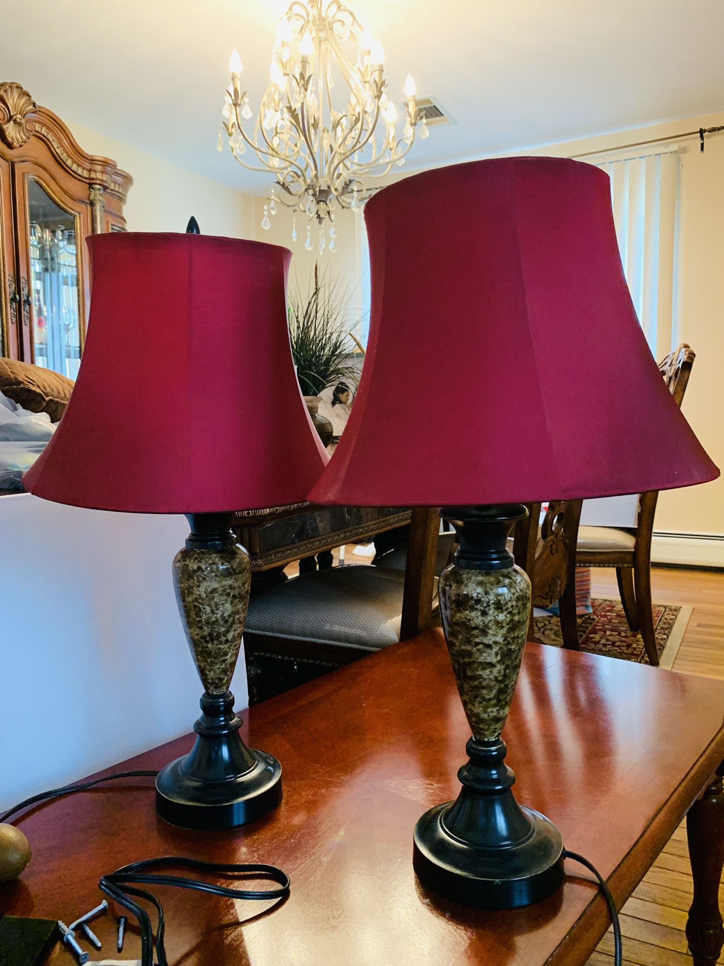 Pair Of Lamps Like New 65$ Obo