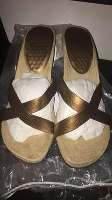 Avon Bronze Molded Slide