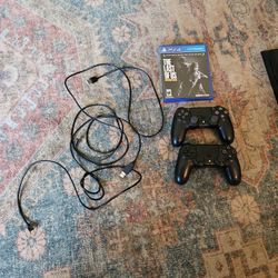 Game, 2 Controllers, Chargers