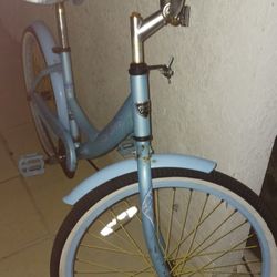 Blue Plaid LaJolla Aluminum Classic Bike