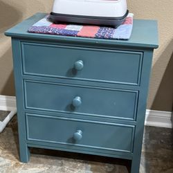 End Table/Night Stand