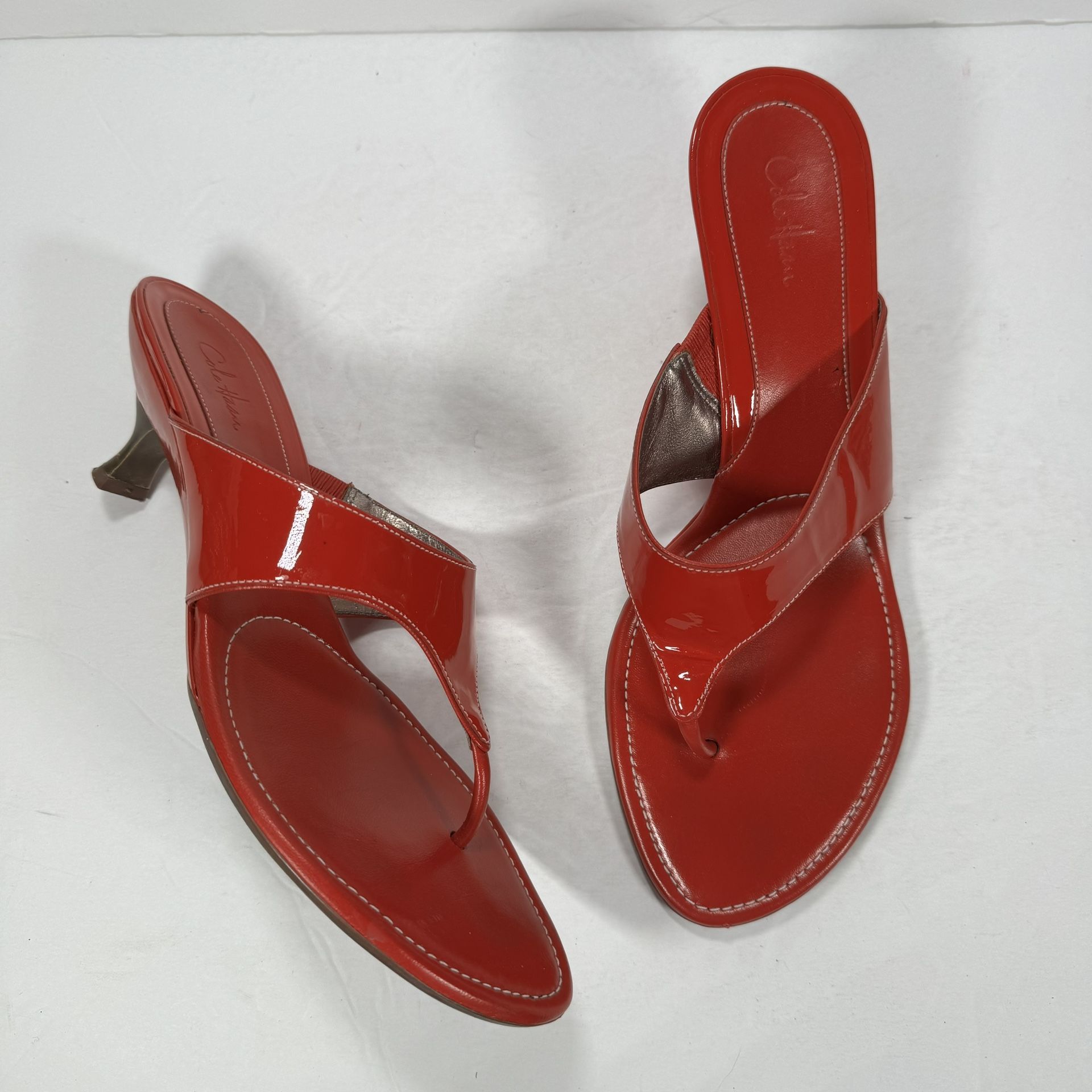 Cole Haan Y2K Red Patent Leather T Strap Thong Flip Flop Kitten Heel Sandals 10B