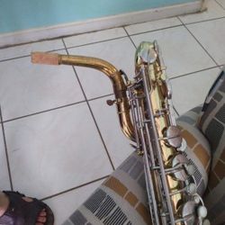 Buescher Saxophone! Baritone