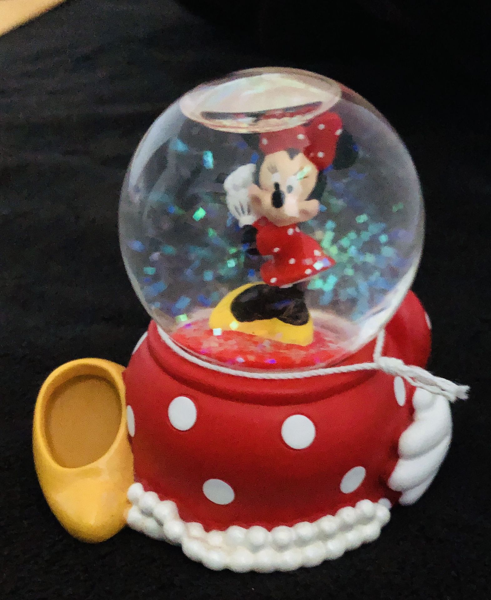 Disney Minnie Mouse Small Glitter Globe New Beautiful Item SHIPPING ONLY 