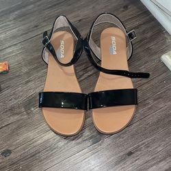 Women’s Black Sandals