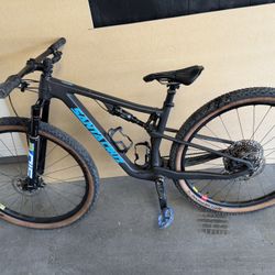 Santa Cruz Blur CC Mountain Bike