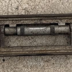 Antique Level