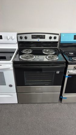 Electric range burners