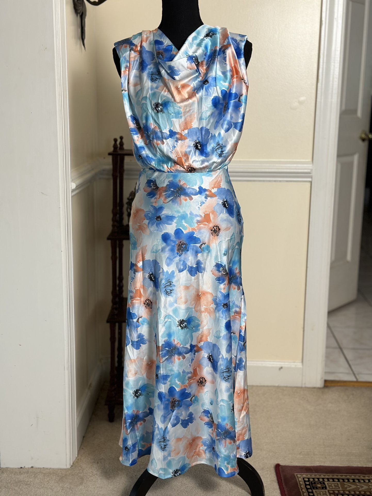 Allover Floral Print Sleeveless Dress Workwear