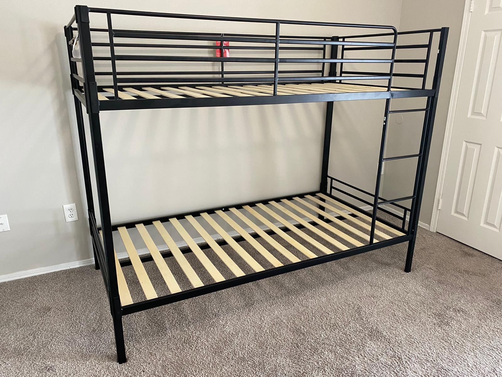 Bunk bed