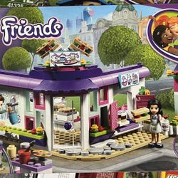 Lego Friends Emma’s Art Cafe 