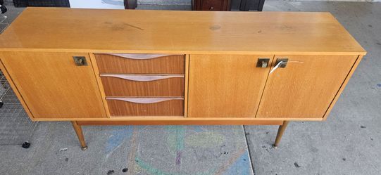 Vintage Mid Century Modern Lebus Credenza Sideboard (1960s British MCM)