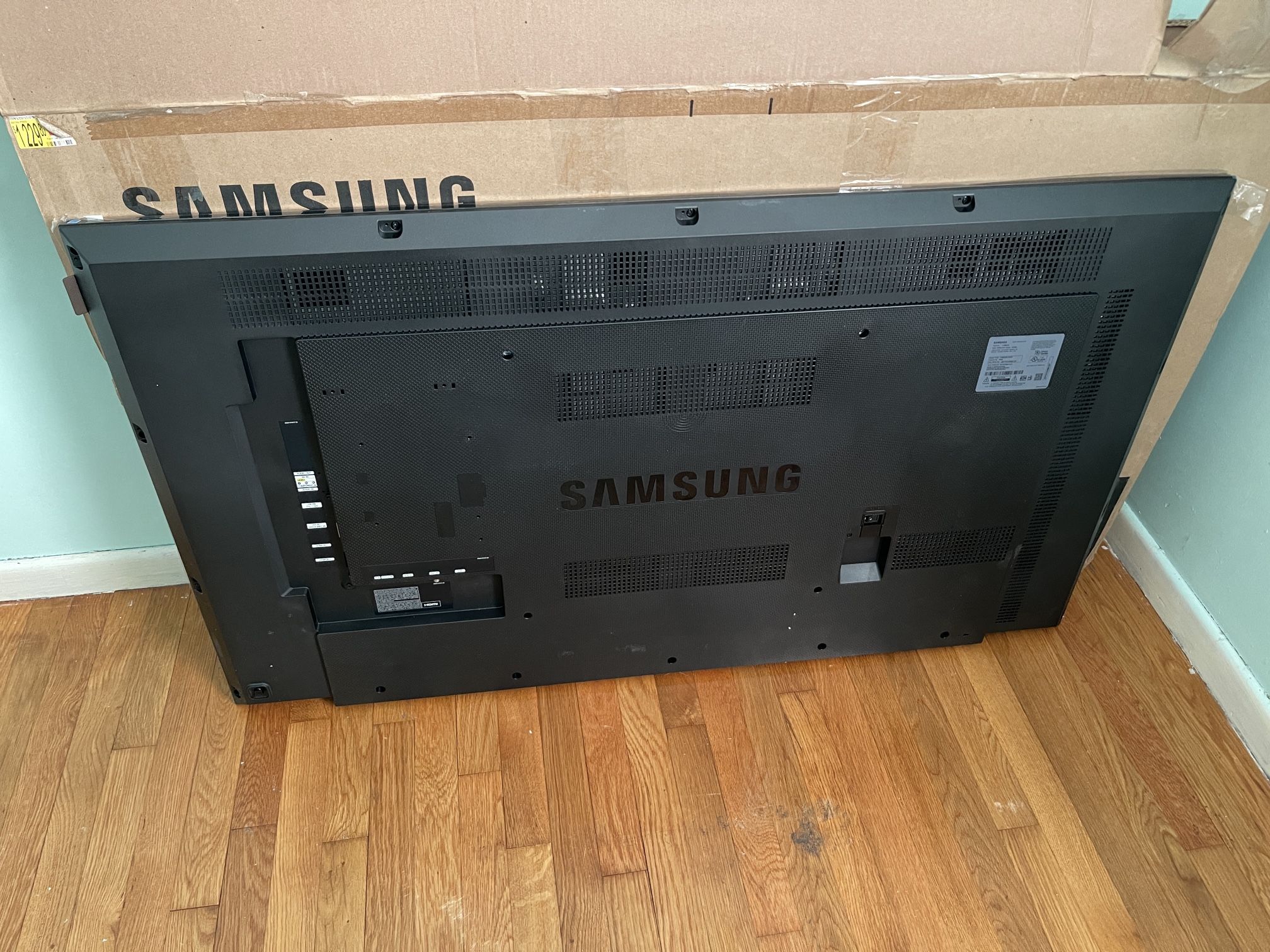 55” Samsung LED TV OPEN BOX