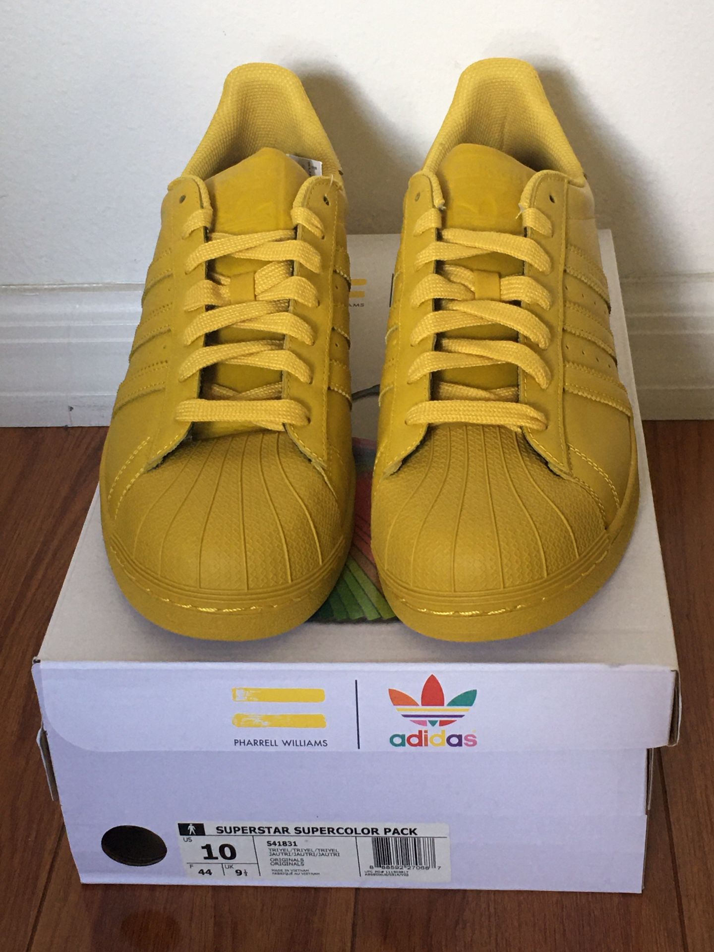 Brand New Adidas Pharrell SuperColor Size 10 Men's