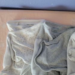 aden + anais & Peanutshell Baby Swaddles 0-3m