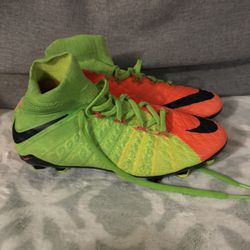 Nike Jr Hypervenom Phantom Size 3