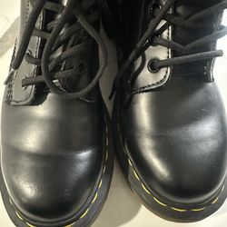 Used Dr Martens Air Wair 