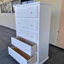 5 Drawer Pinewood  Jumbo Dresser (white  And Whitewash  $359)