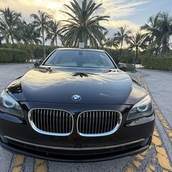 2011 BMW 740Li