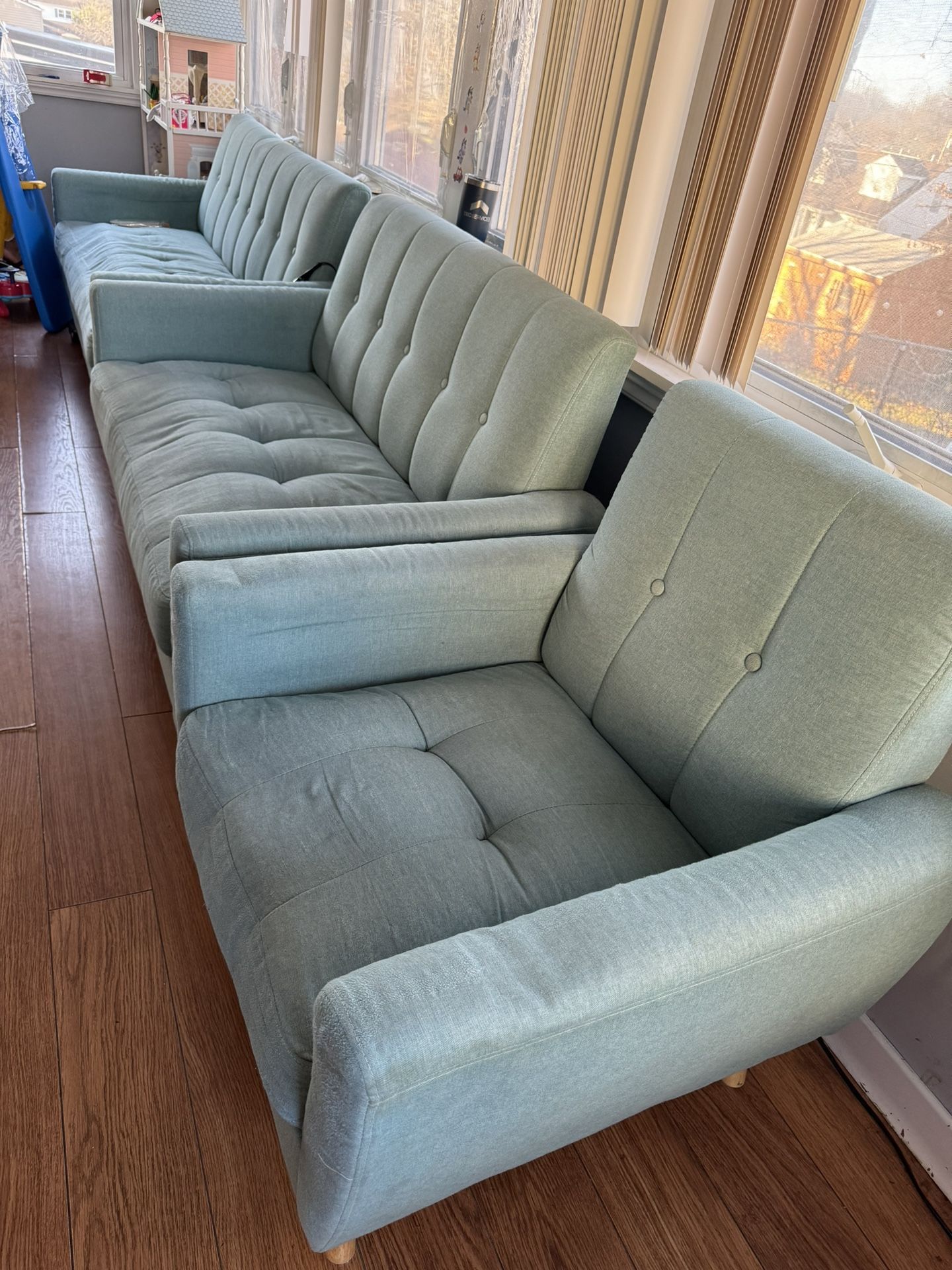 Modern Living Room Set Of 3. Teal Color.