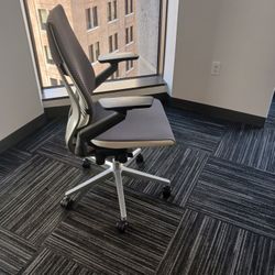 Steelcase Gesture Office Chairs 