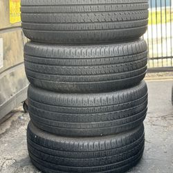 SET OF TIRE 275 55 20 BRIDGESTONE 85% LIFE