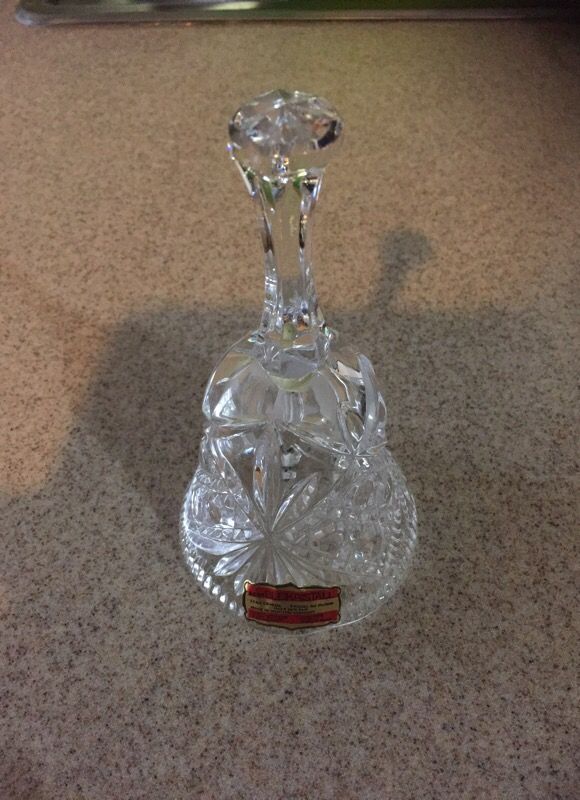 Crystal bell