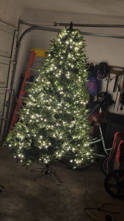 Pre-Lit Artificial Christmas Tree with Stand