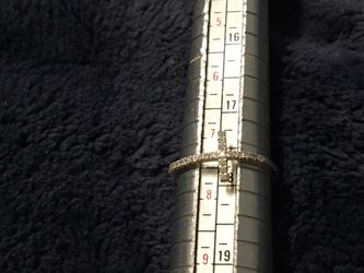 925 cross ring