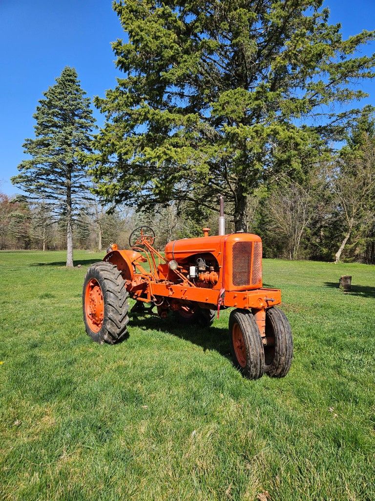 Allis Chalmers WD45 Tractor