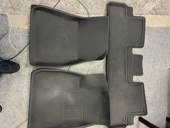 Tesla floor mats waterproof