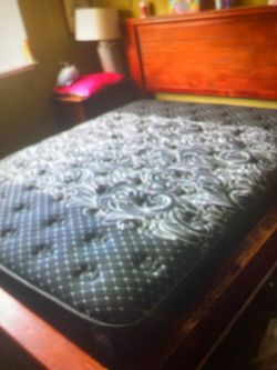 Black queen mattress and Boxspring