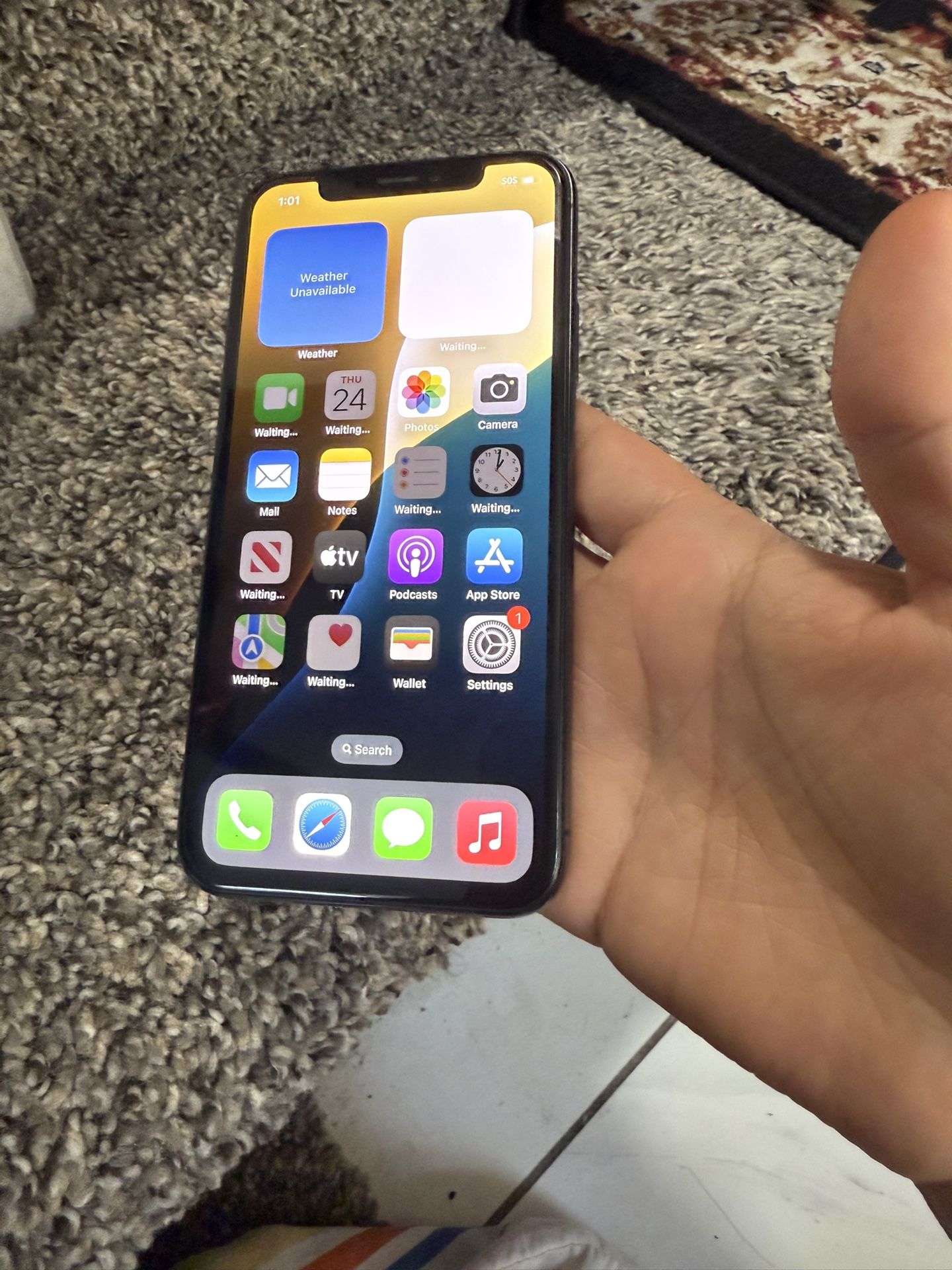 iPhone XS Unlocked (like New ) 