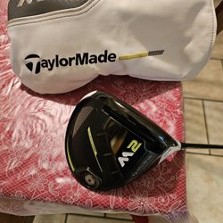 LIKE NEW! TAYLORMADE M2 GOLF CLUB DRIVER WITH VENTUS SHAFT